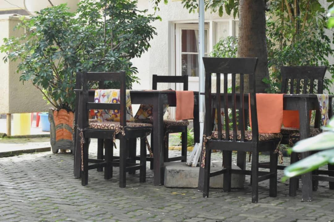 Random Park Hotel Kigali Exterior foto
